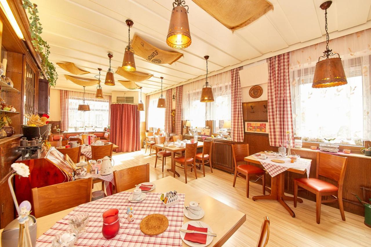 Hotel Zum Dicken Baum Mayen Luaran gambar