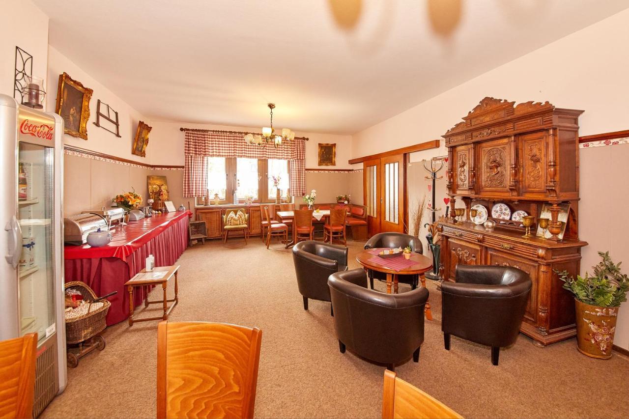 Hotel Zum Dicken Baum Mayen Luaran gambar